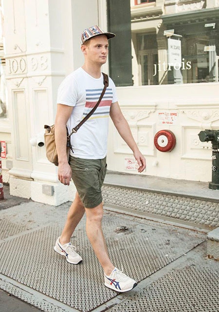 Scott Troon